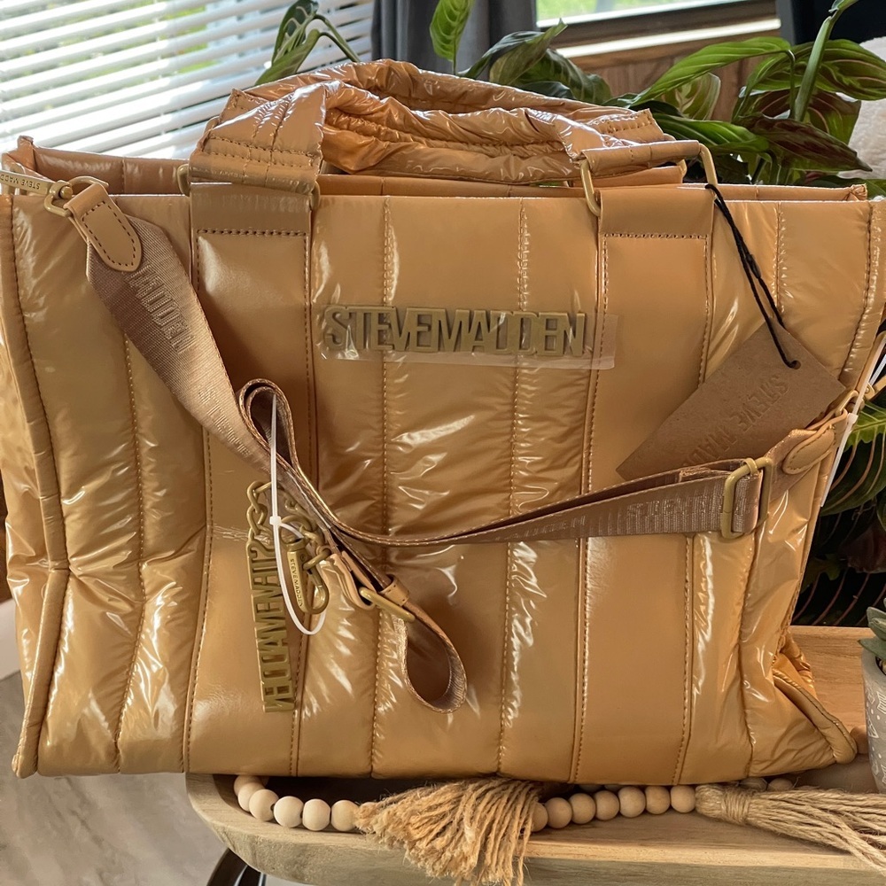 STEVE MADDEN Camel Blilian Puffer Tote - Picture 3 of 12
